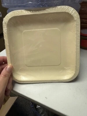 Ivory 6-7/8" Paper Plates 18 Per Pack Tableware Party Supplies New! - Image 1 of 2