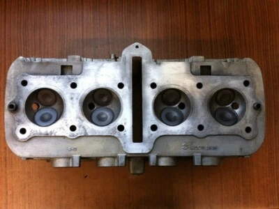 Culata Culata Suzuki GS 850 G Foto 1 de 4