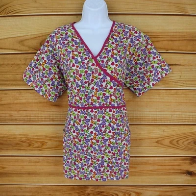 T.D. Scrubs Scrub Top Womens Sz M Multicolor Butterfly Hearts Pockets Waist Tie - Image 1 of 4