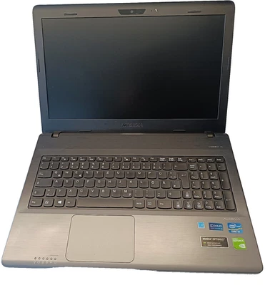 Notebook Medion Akoya 99220 4 GB/2 TB Windows 11 ovp - Bild 1 von 4