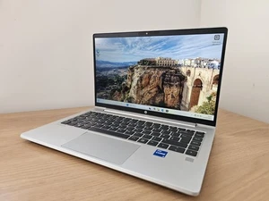 HP ProBook 440 G10 Intel i5-1334U 256GB 16GB 15.6" Intel UHD **Read DESCRIPTION* - Afbeelding 1 van 10