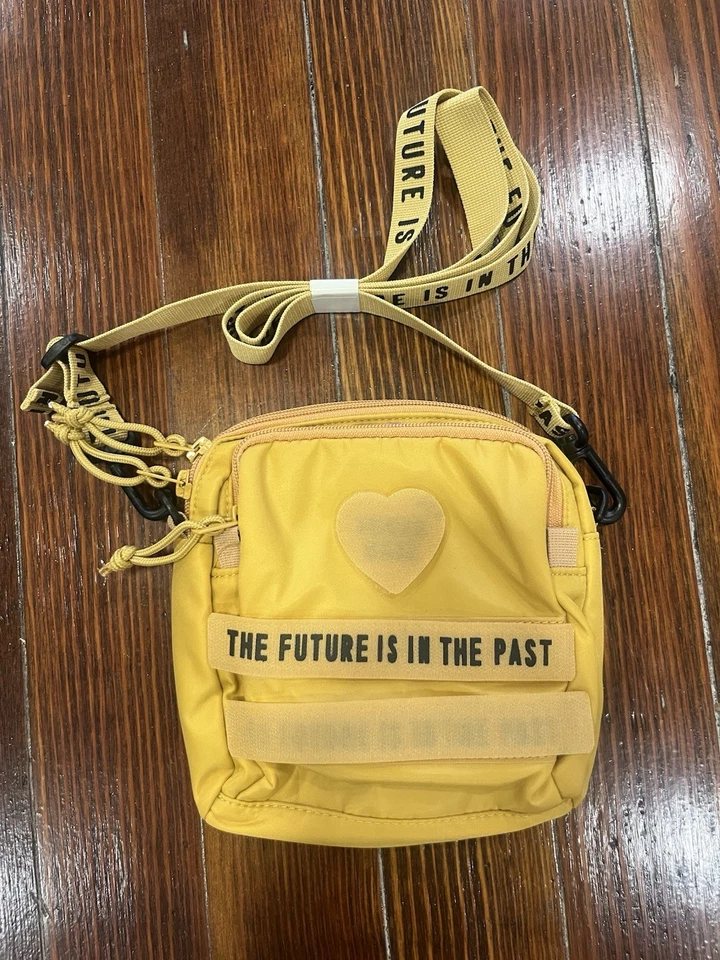 Bolsa de ombro de náilon pequena feita pelo homem amarela | Streetwear tiracolo satchel Japão - Imagem 1 de 4