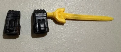 De colección 1986 - LJN Voltron Dairugger - ESPADA AMARILLA Y MANOS solo piezas Foto 1 de 2