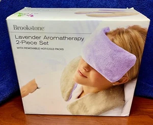 New In Box - Brookstone Aromatherapy 2-Piece Set w/ Removable Hot & Cold Packs - Picture 1 of 3