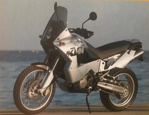 KTM 690 ENDURO R - 6 PÁGINAS DE PRUEBAS ORIGINALES EN CARRETERA, ARTÍCULOS, INFORMACIÓN ETC. - Imagen 1 de 6