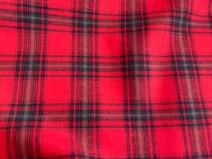 Brushed Cotton Fabric Remnant, Red Checked 100 x 145 cm - Picture 1 of 9