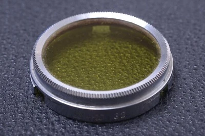 ✅ B & W SCHNEIDER YELLOW 32MM FILTER GENUINE VINTAGE LENS OR CAMERA PUSH ON 16-3 - Image 1 of 2