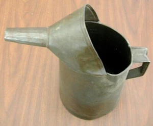 Vintage Antique OIL CAN Pitcher Galvanized Tin 1 Gallon 13" Tall GVC - Picture 1 of 7