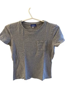 Burberry Tshirt - Picture 1 of 9
