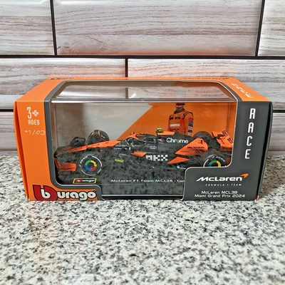 Modelo de coche fundido a presión Bburago LANDO NORRIS #4 McLaren Fórmula 1 F1 MCL38 1/43 NUEVO Foto 1 de 4