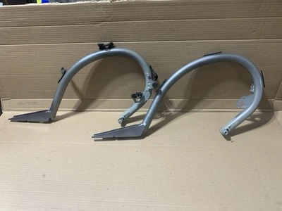 Juego de bisagras tapa maletero trasero izquierdo y derecho 2006-2009 OEM MERCEDES-BENZ E350 Foto 1 de 4