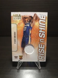 Aros de la NBA 2024 Panini - Rise N Shine Mem Yves Missi #RSM-YMP  - Imagen 1 de 2