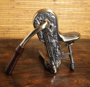 Abridor de botellas de vino con tornillo de corcho Vintners Reserve con abrazadera de mesa - Imagen 1 de 6