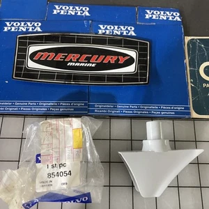 854054 Volvo Penta Marine Stern Drive Engine Steering Fin. C3a - Foto 1 di 4