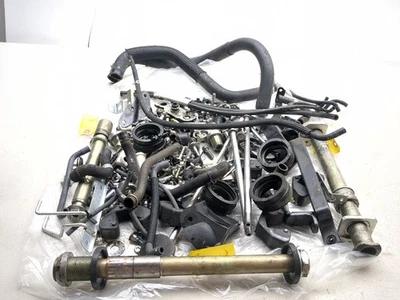 08-18 Suzuki Hayabusa GSX1300R Piezas diversas Master Hardware Kit de pernos Foto 1 de 4