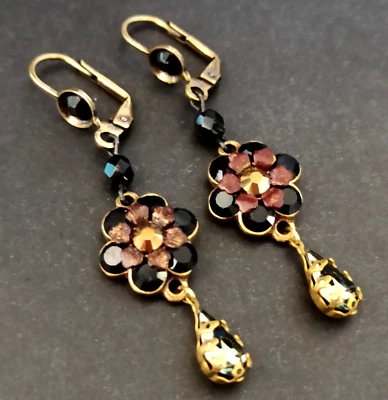 Pendientes Michal Negrin Cristales Negros Flor Gótico Cóctel Clásicos Largos Delicados Foto 1 de 4