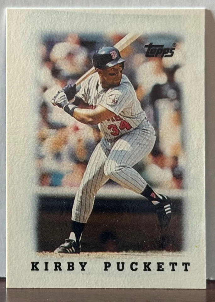 1988 Topps MINI League Leaders #23 Kirby Puckett    M29 - Image 1 of 1