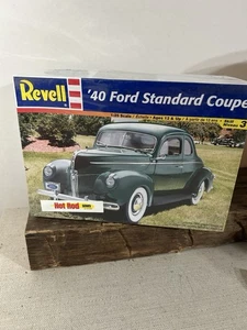 Revell '40 Ford Standard Coupe 85-2387 Maßstab 1:25 Factory Sealed 2004 - Bild 1 von 5