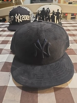 New ERA New York Yankees hat 59Fifty Fitted Size 8 Navy SUEDE LEATHER Rare - Image 1 of 4