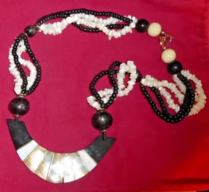 Vintage 20" Multistrand Necklace Black & White Wood Stone Abalone - Picture 1 of 4