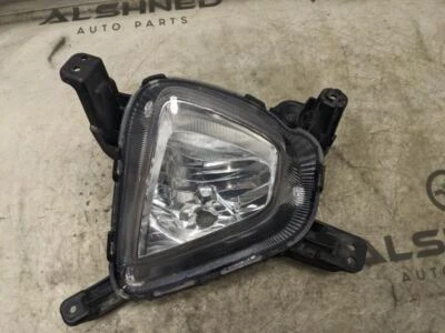 Faro antiniebla delantero derecho pasajero Kia Sorento 2016-2018 92202-C6000 OEM Foto 1 de 4