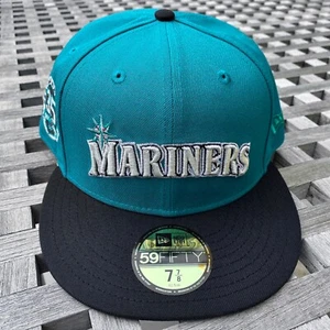 Parche Seattle Mariners Script 35 New Era 59FIFTY 2 Tonos Ajustado Sombrero Club 7 7/8 - Imagen 1 de 6