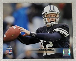 Foto - John Beck Brigham Young 8""x10"" con licencia oficial de la NCAA (2008) - Imagen 1 de 6