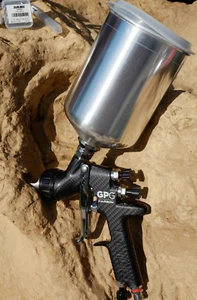 DeVilbiss 905012 GPG Gravity 1.3 1.5 1.8 Carbon Spray Gun Kit with Cup - Picture 1 of 9