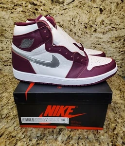 Air Jordan 1 Retro High OG Bordeaux Size 11 Men's Sneakers Shoes NEW In Box - Picture 1 of 10