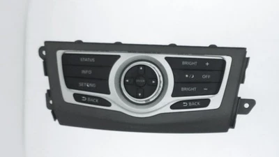 Controles de información de audio Nissan Murano 2011-2014 *sin navegación 28395-1Aa0a Foto 1 de 4