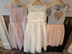 Lot of 3 girls dresses size 6 - Picture 1 of 2
