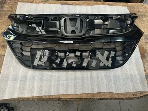 GENUINE HONDA HR-V HRV RU 2019 TO 2021 UPPER BLACK GRILL GRILLE 71120-TFS-G01-M1 - Picture 1 of 9