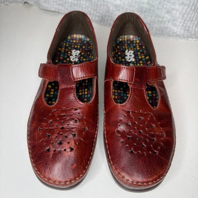 SAS 红色皮革 8 M 码 T 带 Mary Jane 舒适鞋女式棕色乐福鞋 — 第 1/4 张图片