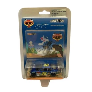 Jimmie Johnson Nascar 1:64 Scale Diecast Race Car & Holographic Card Looney Tune - Picture 1 of 4