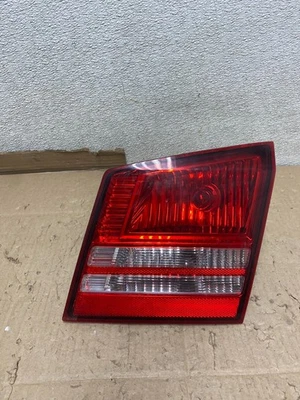 Dodge Journey 2009 2010 2011 pasajero derecho luz trasera interior OEM U6921 Foto 1 de 4