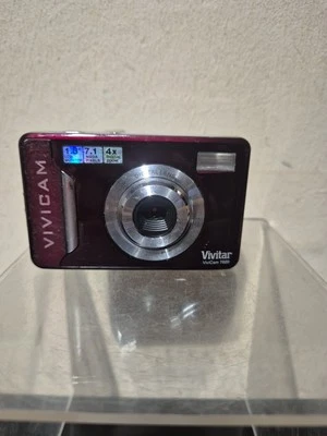 Vivitar Digital Camera Vivicam 7020 7.1MP Red UnTested (S6) - Image 1 of 4
