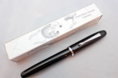 NOODLERS NEGRO EBONITA NEPONSET PISTÓN RELLENO PLUMA ESTILOGRÁFICA FLEX NUEVO EN CAJA Foto 1 de 3