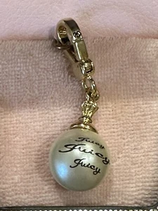 RARO ENCANTO DE PERLAS JUICY COUTURE - Imagen 1 de 4