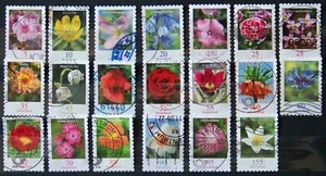 Bund 20 Marken aus der Dauerserie Blumen selbstklebend gestanzt gestempelt - Bild 1 von 1