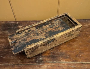 Antique Sliding Lid Wood Candle / Tinderbox Original Paint 19TH C Primitive - Picture 1 of 15