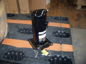Emerson Copeland Scroll A/C Compressor 208-230V 1 Ph 60 Hz R410A ZP20K5E-PFV-830 - Picture 1 of 5