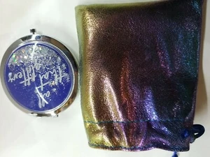 Avon All That Glitters Mirror Compact Water Globe Front Love That Face - Picture 1 of 4