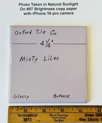 1 peça. Lilás nebuloso/roxo: azulejo cerâmico brilhante nariz de touro 4-1/4" por Oxford Co. - Imagem 1 de 4