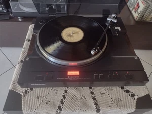 Giradischi Kenwood KD-5100 DD quartz control automatico -Audio Technica AT13 EAV - Foto 1 di 17