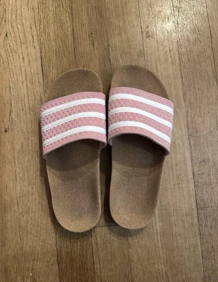 Adidas Adilette Slides Mujer Talla 7 Rosa Blanco Tostado Foto 1 de 4