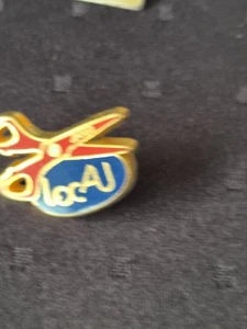 collectable Pin - Locau - Scissors - Picture 1 of 1