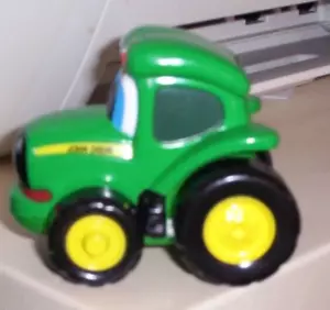 ERTL John Deere Metal ERTL John Deere Metal Toy Tractor for Children scale 1/32 - Picture 1 of 4