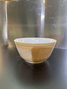 Vintage Pyrex Woodland braun hellbraun Misch- & Servierschüssel 402 guter Zustand 1,5L - Bild 1 von 10