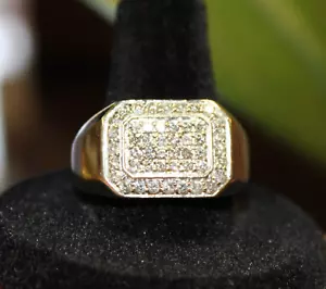 10k 1.00 Ct. Tw. Diamond Pave Yellow Gold Men's Ring Size 9 - Picture 1 of 2