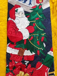 TABASCO SAUCE ~ MENS CHRISTMAS TIE ~ SANTA AT THE CAJUN MARKET ~ 59" - Picture 1 of 4